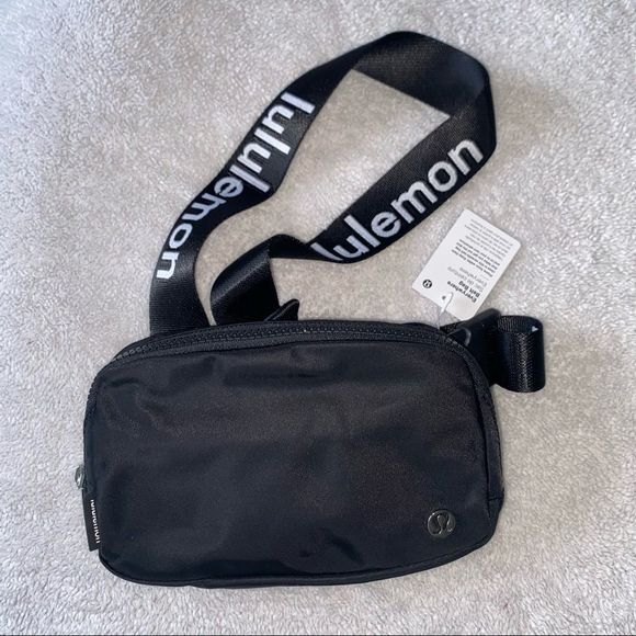 lululemon athletica Handbags - Lululemon Everywhere Belt Bag *Wordmark Letters Logo Extended Strap Black white